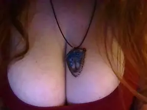 Beastgoddess  live sex cam