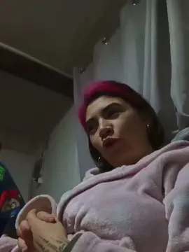 Madamepiaceri  live sex cam