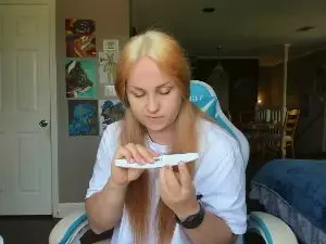 NegaTiV4  live sex cam