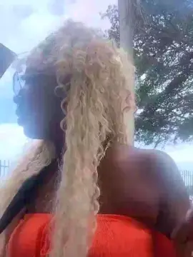 Ohyass  live sex cam