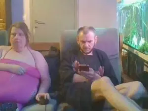 Dauphine197999  live sex cam