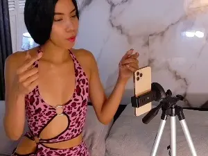 BellaHarpeer  live sex cam