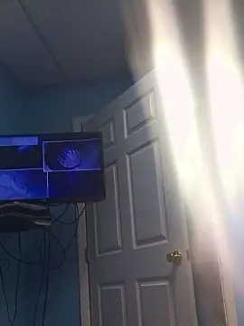 Lilcubpup  live sex cam