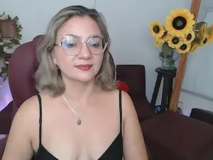 Ana_milf  live sex cam