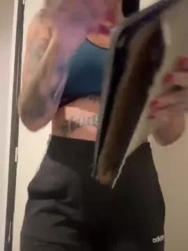 Tatusexy31  live sex cam
