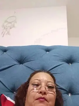 Violetta53  live sex cam