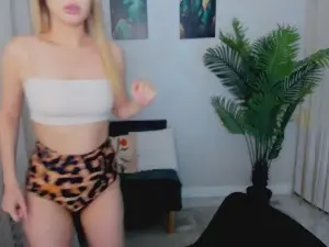 GlamorousGirll  live sex cam