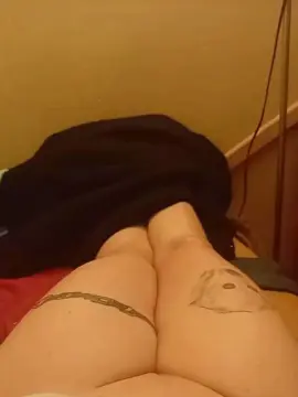 Lacasadelilit  live sex cam