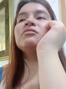 Martinejones  live sex cam