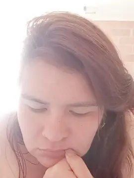 Martinejones  live sex cam