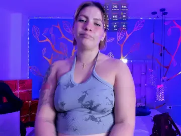 AlessiaDouce  live sex cam