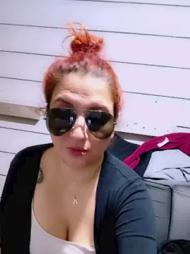Andreeydiego26  live sex cam