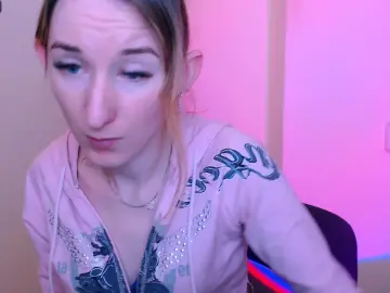 LillyBluee  live sex cam