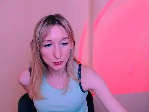 LillyBluee  live sex cam