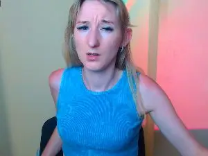 LillyBluee  live sex cam