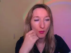 LillyBluee  live sex cam