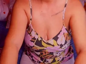 LittleRebelX  live sex cam