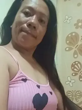 URASIANKISS30  live sex cam