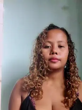 Ericah4  live sex cam