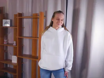 AnishaKluge  live sex cam