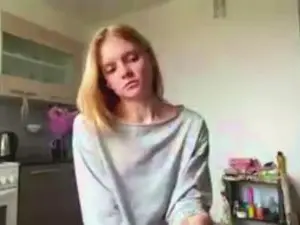 BuffyBascle  live sex cam