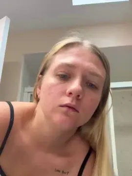 Mommajade079  live sex cam