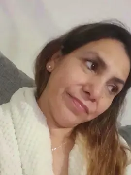 Adelensecret  live sex cam