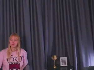 AntoinetteCobos  live sex cam