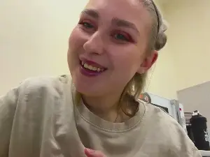 KarylEscarsega  live sex cam