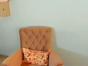 MinnaHardiman  live sex cam