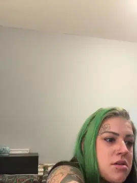 Boddiii22  live sex cam
