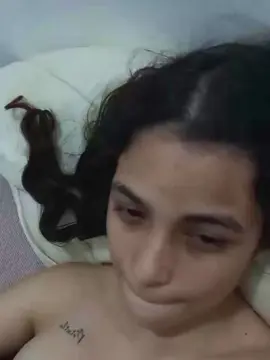 Maria2285  live sex cam