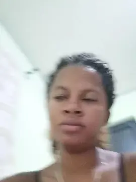 Lola2320  live sex cam