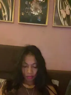 MissEllede19  live sex cam