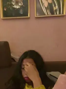 MissEllede19  live sex cam