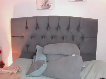 Ailyn_boobies  live sex cam