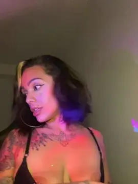 Kahpoliver2  live sex cam