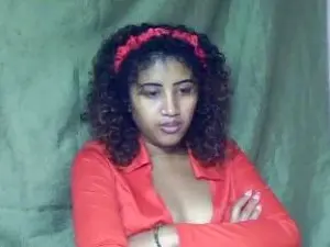 Liana9794  live sex cam