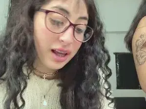 Velvetaura  live sex cam