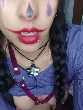 Mysexylips3  live sex cam