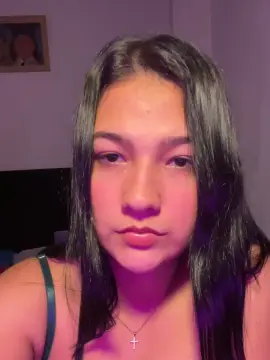 Sorayamalahot2  live sex cam