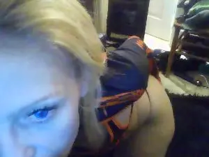 8Cake  live sex cam