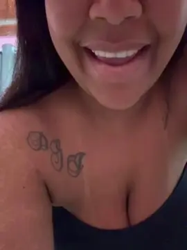 Cacau92  live sex cam