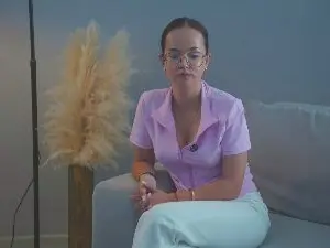CameliaOrmiston  live sex cam