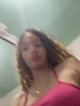 Loraafst  live sex cam