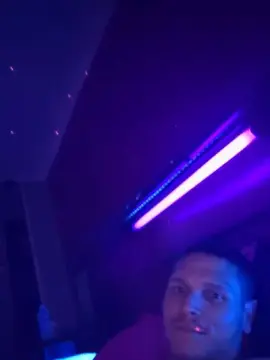 Mickie84  live sex cam
