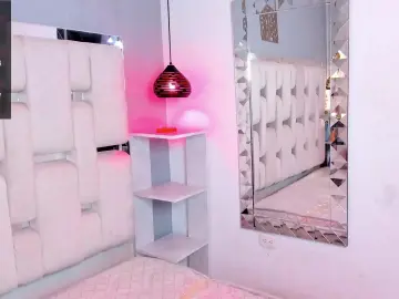 RosaHartley  live sex cam