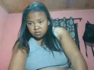 Xhaela  live sex cam
