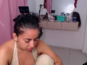 Lylarogers  live sex cam