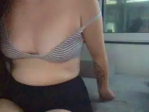 Minni_sexy  live sex cam